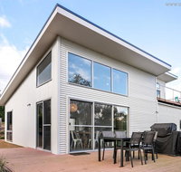 4 king or 8 single beds WiFi Netflix pet friendly - Kempsey Accommodation