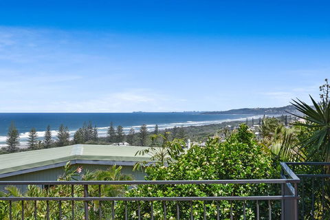 41 Pelican Street, Peregian Beach, Noosa Shire - Kempsey Accommodation 2