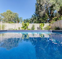 59 Banksia Avenue Coolum Beach - Pet Friendly Linen included 500 BOND - Kempsey Accommodation
