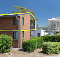 6 'Bahia' 47 Ronald Avenue - fantastic location with filtered water views - Kempsey Accommodation