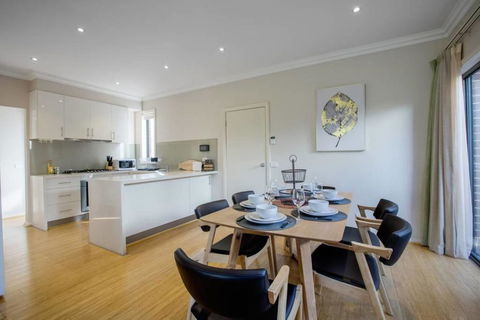 70, Greenbell Doncaster@4Bd3Bth, WestField, Freecarpa - Kempsey Accommodation 1