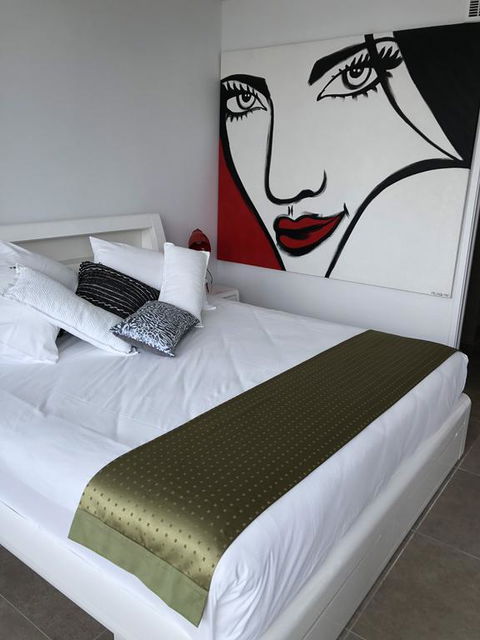 8 ON ELYSEE Alexandra Headland / Mooloolaba Beach - Kempsey Accommodation 1