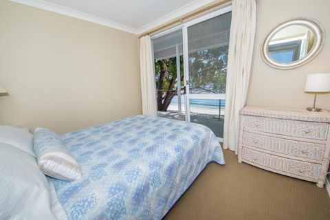 A Foreshore - Salamander Bay - Kempsey Accommodation 1