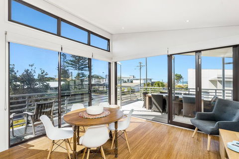 A PERFECT STAY - Sandy Feet - Kempsey Accommodation 2