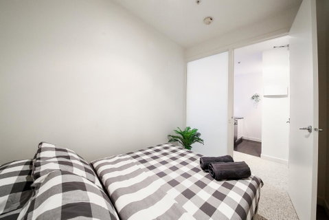 A Spacious & Central 2BR Apt Near Flinders Station - Kempsey Accommodation 3