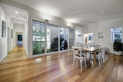 A Summer Cottage - Kempsey Accommodation 3