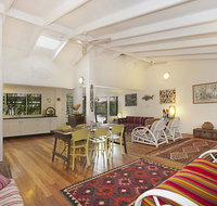 A SWEET ESCAPE - Aluna - Kempsey Accommodation