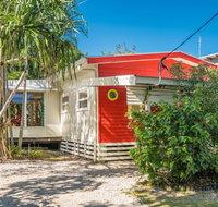 A SWEET ESCAPE - Beachcombers Cottage Beachfront - Kempsey Accommodation