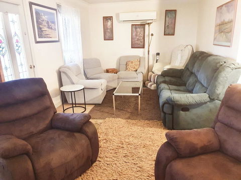 Abelia Cottages Botanical - Kempsey Accommodation 2