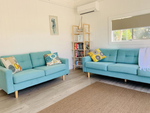 Abode Callala Beach Jervis Bay - 100m To Beach! - Kempsey Accommodation 1