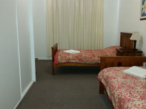 About Town Cottages - Kempsey Accommodation 1