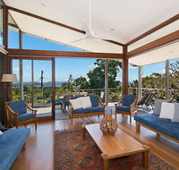 Above The Pass - Kempsey Accommodation