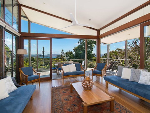 Above The Pass - Kempsey Accommodation 0