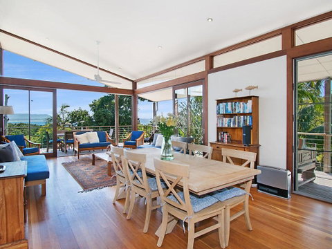 Above The Pass - Kempsey Accommodation 3