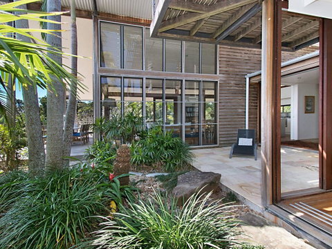 Above The Pass - Kempsey Accommodation 2