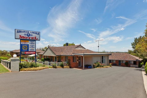 Abraham Lincoln Motel - Kempsey Accommodation 0