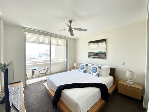 Absolute Beachfront - Cabarita Beach - Ocean Views - 3 Bed Apartment - Kempsey Accommodation 3