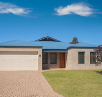 Acrosstheway - Kempsey Accommodation
