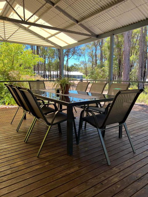 Diamond Lake Escape - Kempsey Accommodation 3