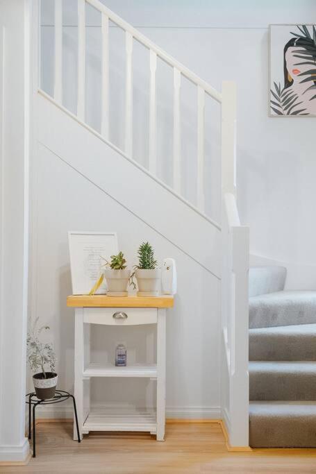 Doncaster East Home Walking To Shops Restaurants - Kempsey Accommodation 4