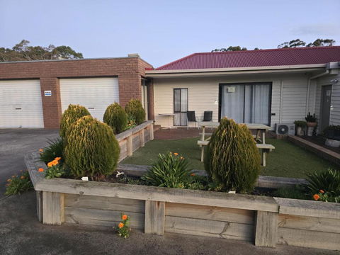 Double Room Farm Stay - Kempsey Accommodation 0