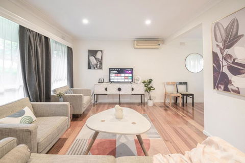 Doncaster East Garden 2br House - Kempsey Accommodation 2