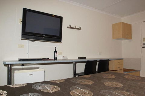 Edinburgh Motor Inn - Kempsey Accommodation 1