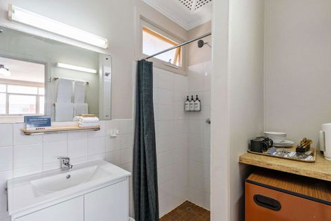 Econo Lodge Port Augusta - Kempsey Accommodation 3
