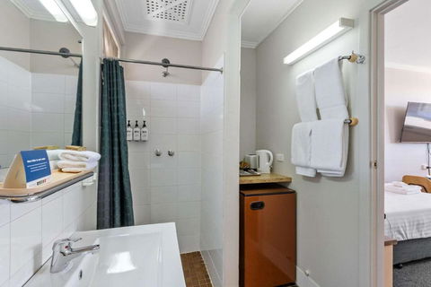 Econo Lodge Port Augusta - Kempsey Accommodation 4