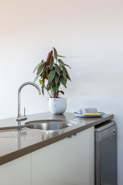 Escape@villamanta Long+short Stays Geelong CBD - Kempsey Accommodation 0