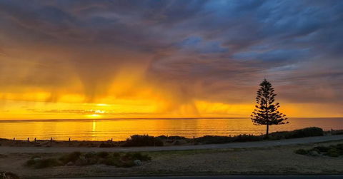 Esplanade Gateway - Kempsey Accommodation 3