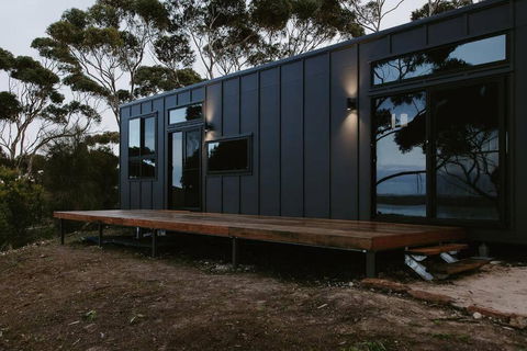 Essence Kangaroo Island - Tiny Home American River - Kempsey Accommodation 4