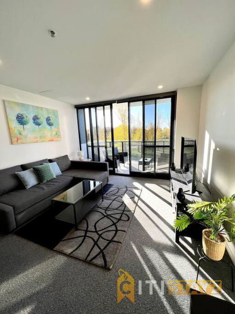 Fab In Phillip - 2bd 2bth Apt - Close To CBR Hospital - Kempsey Accommodation 2
