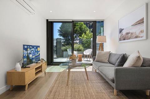 Fabulous 1-Bed With Pool And Private Courtyard - Kempsey Accommodation 0