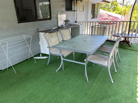 FAMILY 3-bedroom Everton Hills Apartment - Kempsey Accommodation 3