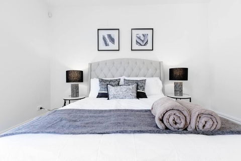 Family Oasis Walking Distance To Chadstone SC - Kempsey Accommodation 1