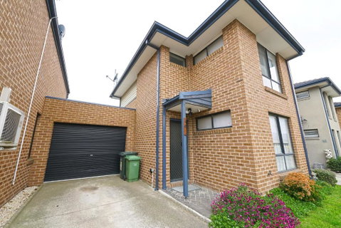 Fawkner Modern 3BR House Netflix WiFi Parking - Kempsey Accommodation 0
