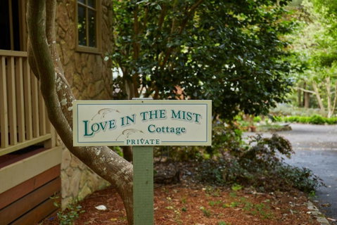 Fernhem Cottages- Love In The Mist - Kempsey Accommodation 1
