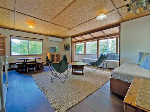 FLINDERS BEACHHOUSE - Kempsey Accommodation 2