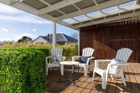 FOREST CORNER - 3 BEDROOM WEATHERBOARD, TRENTHAM - Kempsey Accommodation 2
