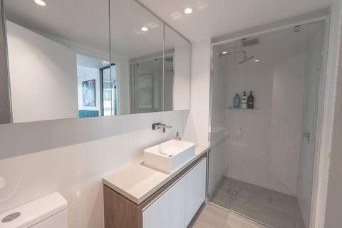 FV Peppers 2BR 2BA W Parking, Shared Spa, Gym, Pool - Kempsey Accommodation 3