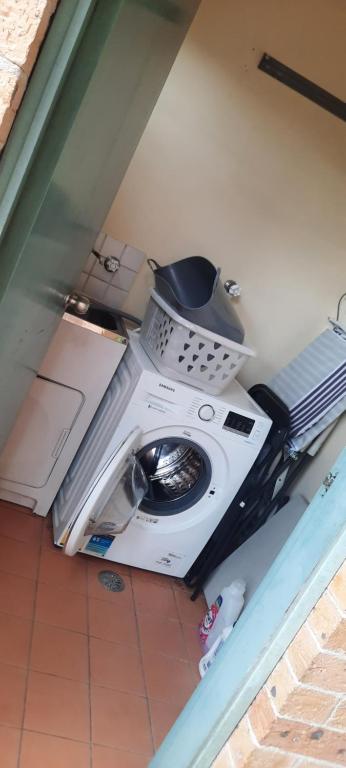 FRENCH HOUSE - Kempsey Accommodation 4