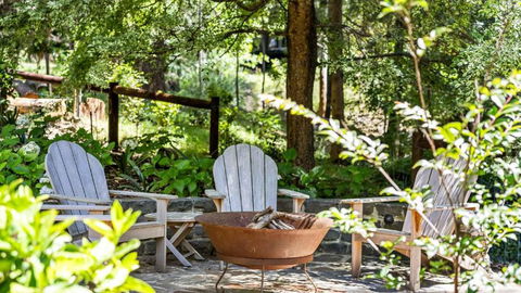 FROGWELL HOLLOW Immerse Into An Idyllic Fairytale - Kempsey Accommodation 1