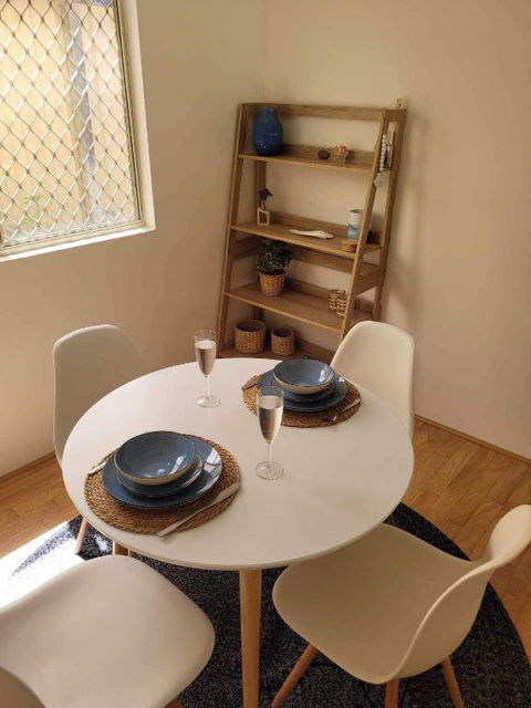 G&R Beach Cottage - Kempsey Accommodation 3