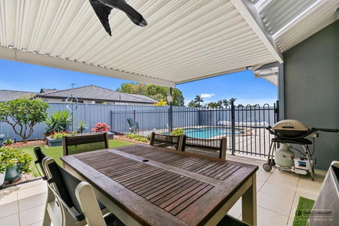 HALYCON HOUSE - Kempsey Accommodation 1