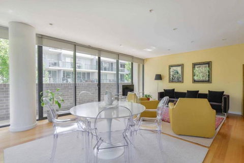 HAZEL Chapel St Socialite. Pool, Spa & Gym - Kempsey Accommodation 3
