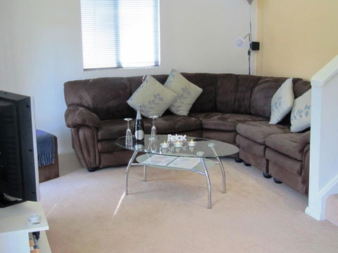 Hidden Grove Retreat - Kempsey Accommodation 2