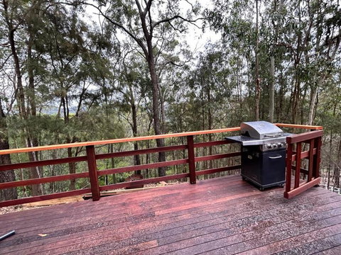 Hill Dweller Hideout - Kempsey Accommodation 1