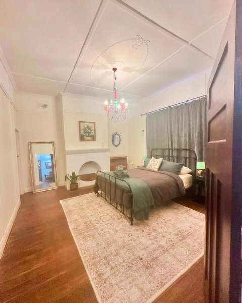 Hilltop Cottage - Kempsey Accommodation 1