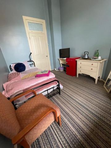 HISTORIC STAR LODGE And STATION MASTERS HOUSE NARRANDERA - Kempsey Accommodation 2